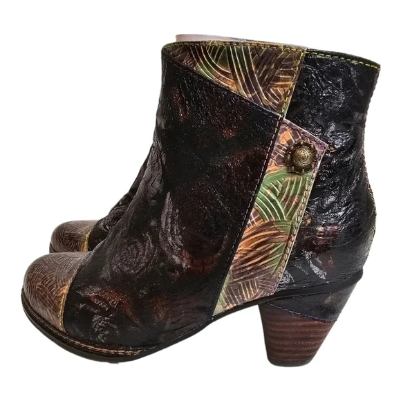 L'Artiste Waterlily by Spring Step Black Iridescent Leather Boots Sz 36, 5.5-6 - Picture 2 of 10